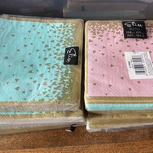 Elise Mint and Pink Napkins with Gold Hearts 160 (10 packs of 16)